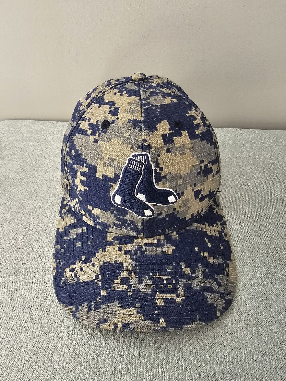 BOSTON RED SOX Vintage Blue Digi Camo M/L Baseball Hat